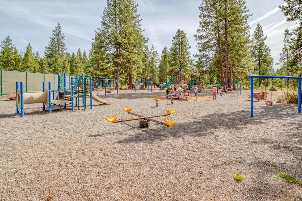 Deschutes Riverfront Home Sunriver Exterior foto