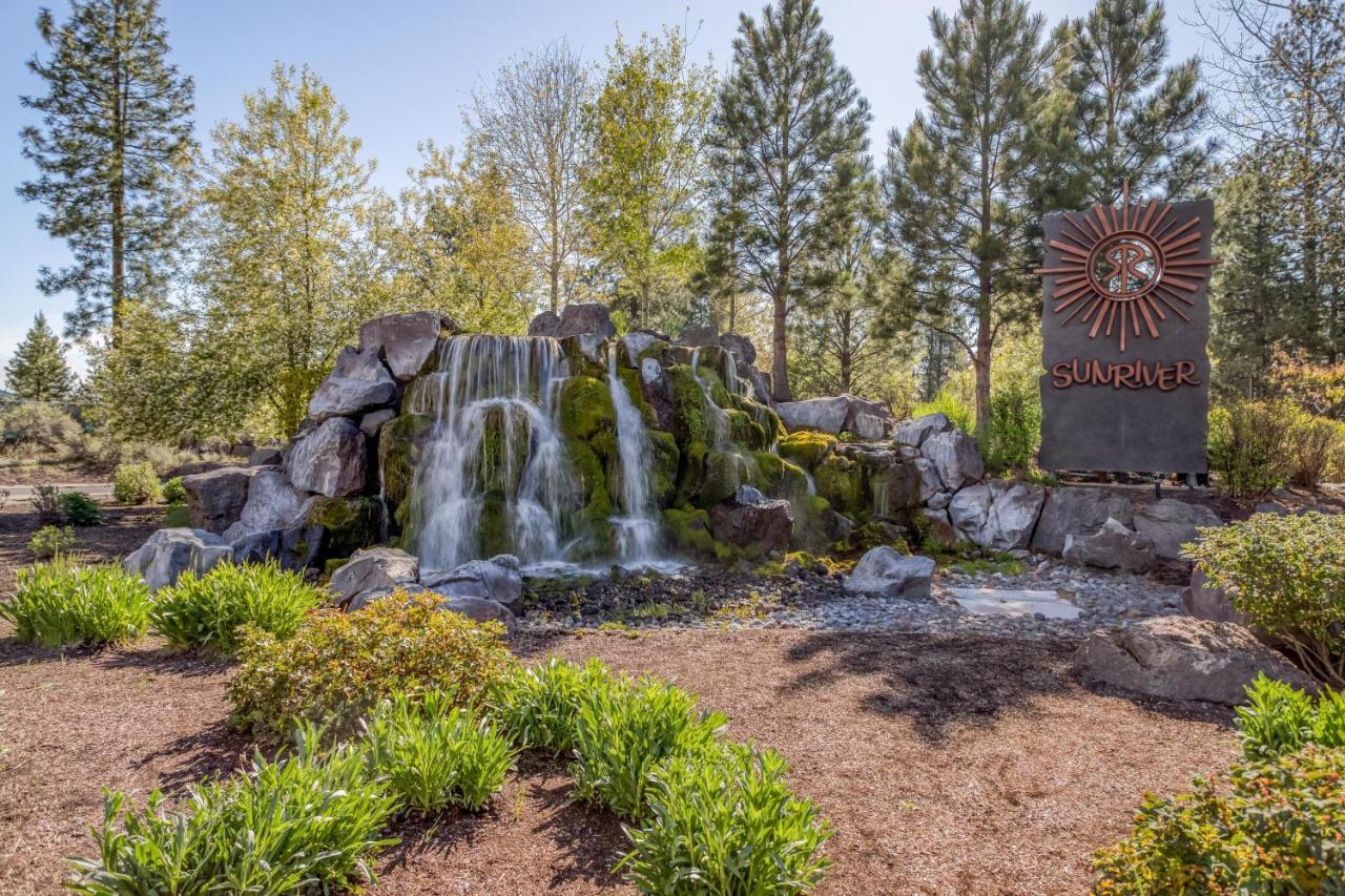 Deschutes Riverfront Home Sunriver Exterior foto